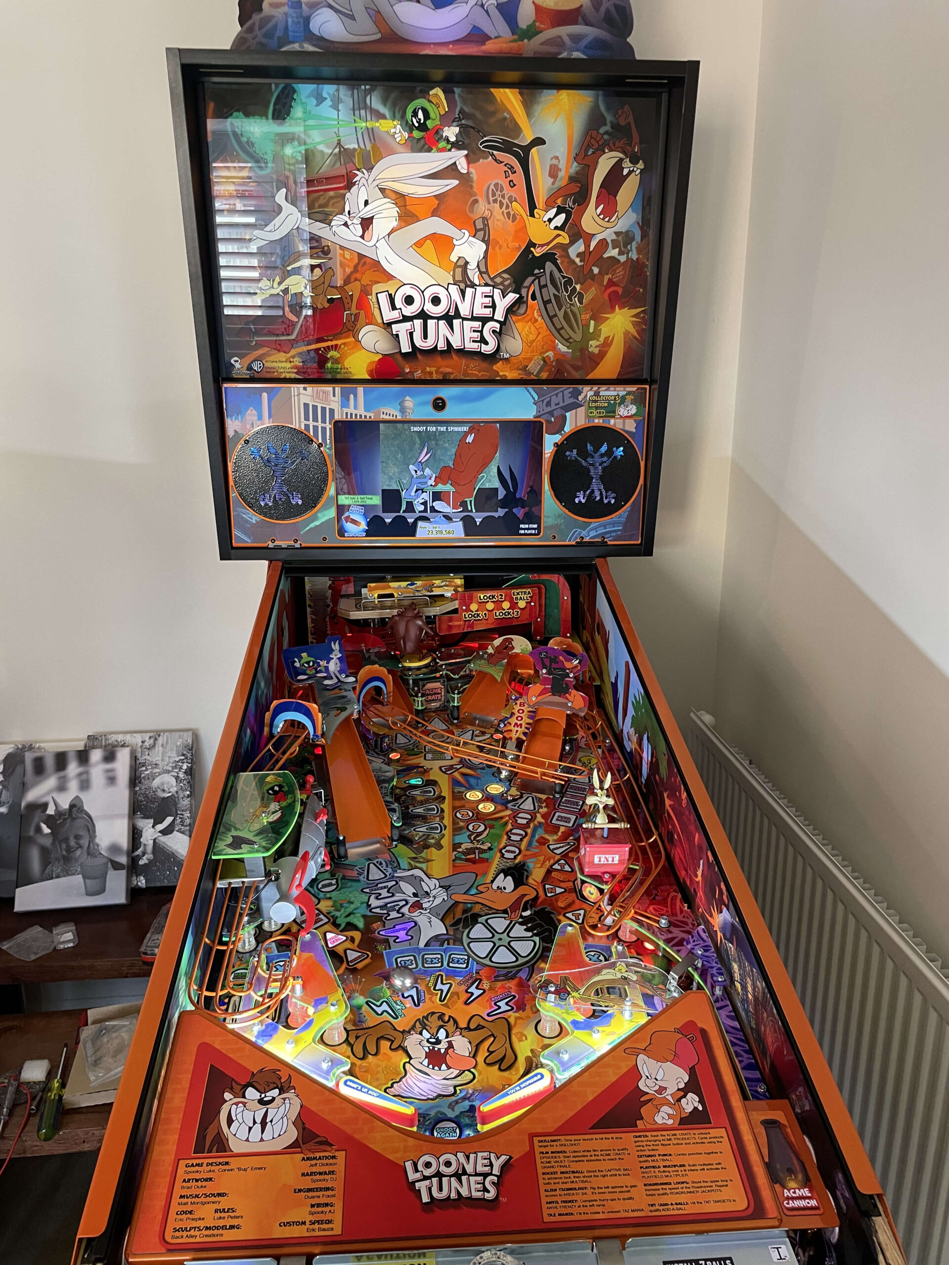 Troubleshooting a Rocket Opto Switch on a Spooky Looney Tunes Pinball